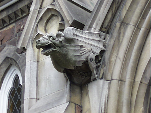 Gargoyle sighting! 11-08-2002